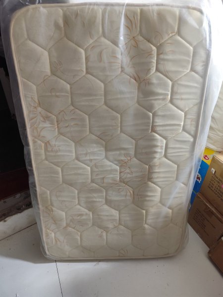 فرشه طبيه 120 × 65 ( 12 سم )